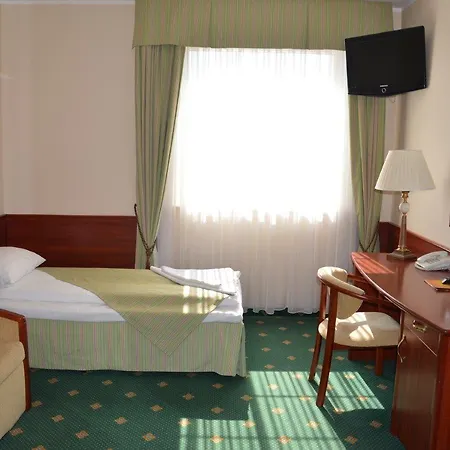 Batory Hotel