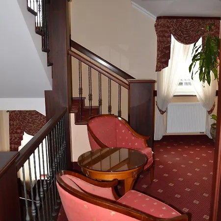 Отель Batory 3*