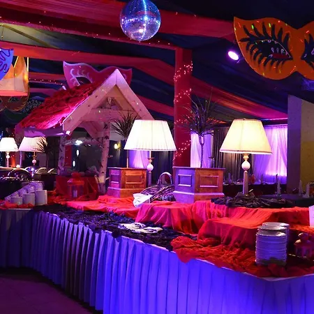 Batory Hotell 3*