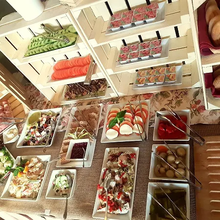 Batory Hotell 3*