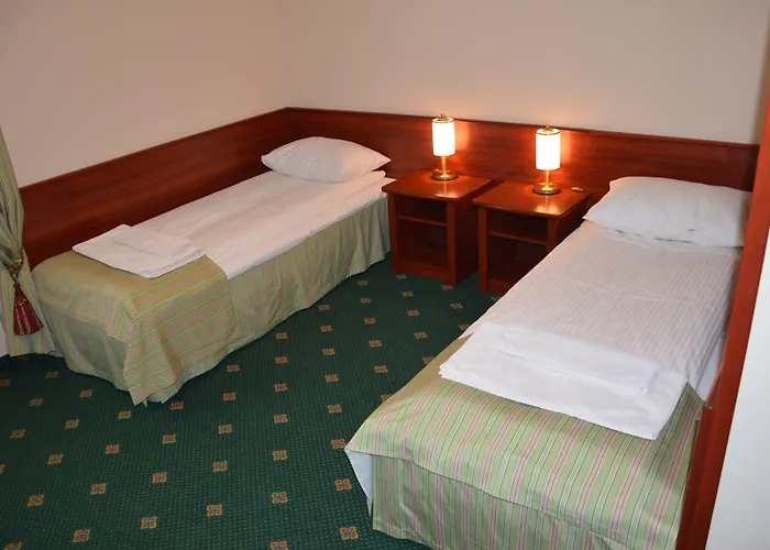 Batory Hotel Tłuszcz