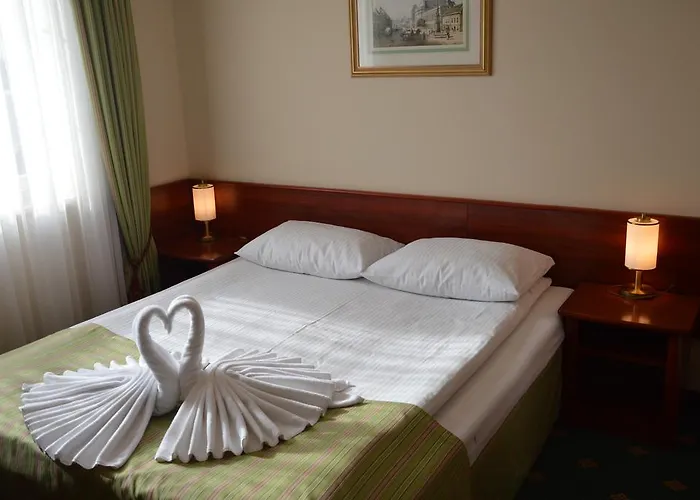 Hotel Batory Tłuszcz